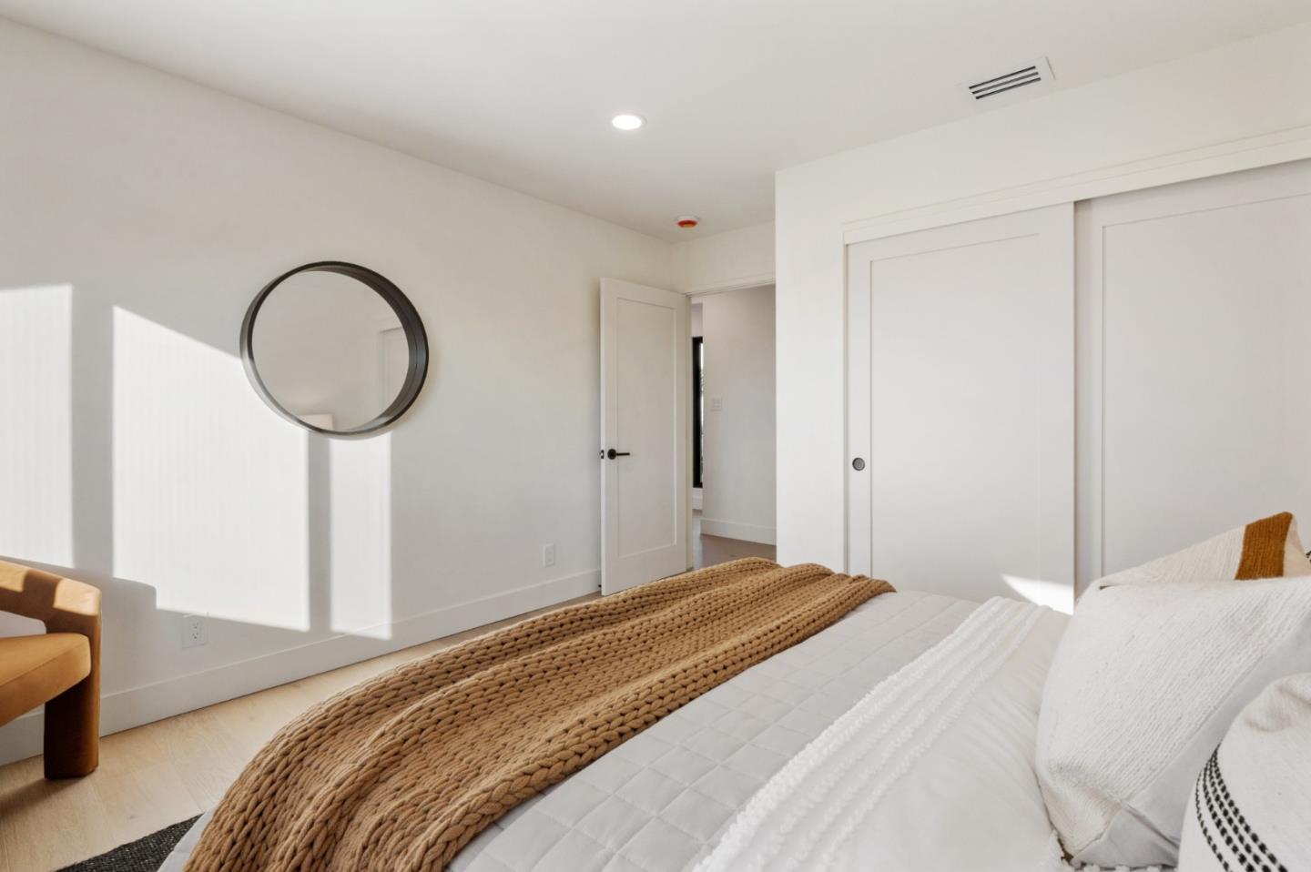 Detail Gallery Image 46 of 73 For 2741 Belmont Canyon Rd, Belmont,  CA 94002 - 4 Beds | 2/1 Baths