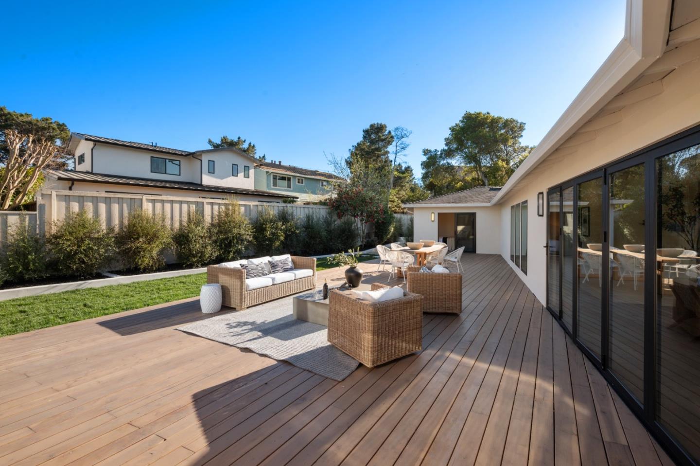 Detail Gallery Image 66 of 73 For 2741 Belmont Canyon Rd, Belmont,  CA 94002 - 4 Beds | 2/1 Baths