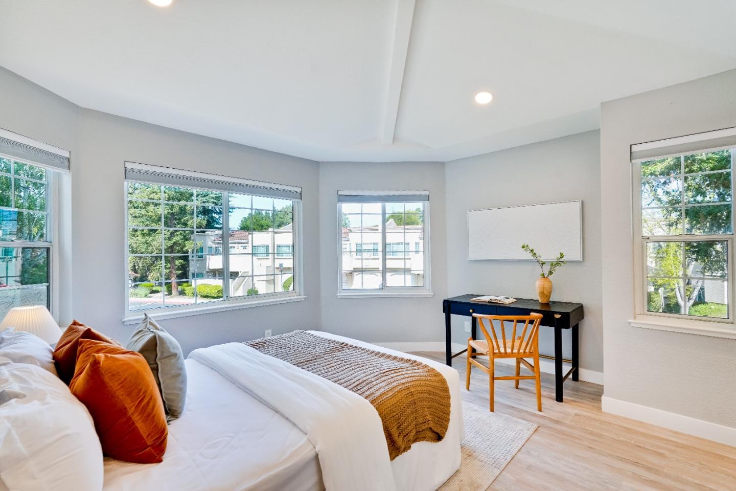 Detail Gallery Image 7 of 11 For 744 Northrup St #542,  San Jose,  CA 95126 - 1 Beds | 1 Baths