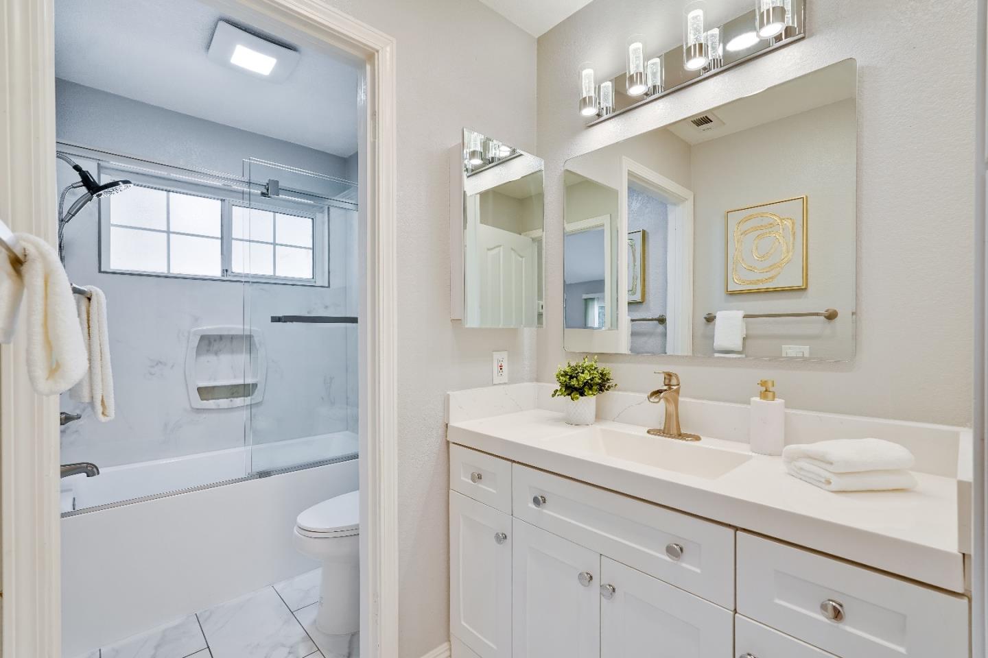 Detail Gallery Image 9 of 11 For 744 Northrup St #542,  San Jose,  CA 95126 - 1 Beds | 1 Baths