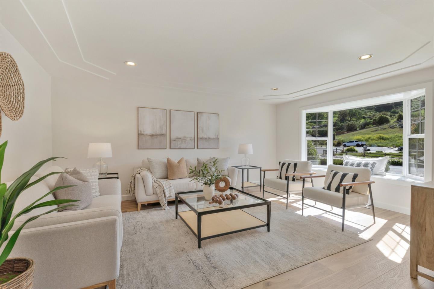 Detail Gallery Image 11 of 41 For 831 Colleen Dr, San Jose,  CA 95123 - 4 Beds | 2 Baths