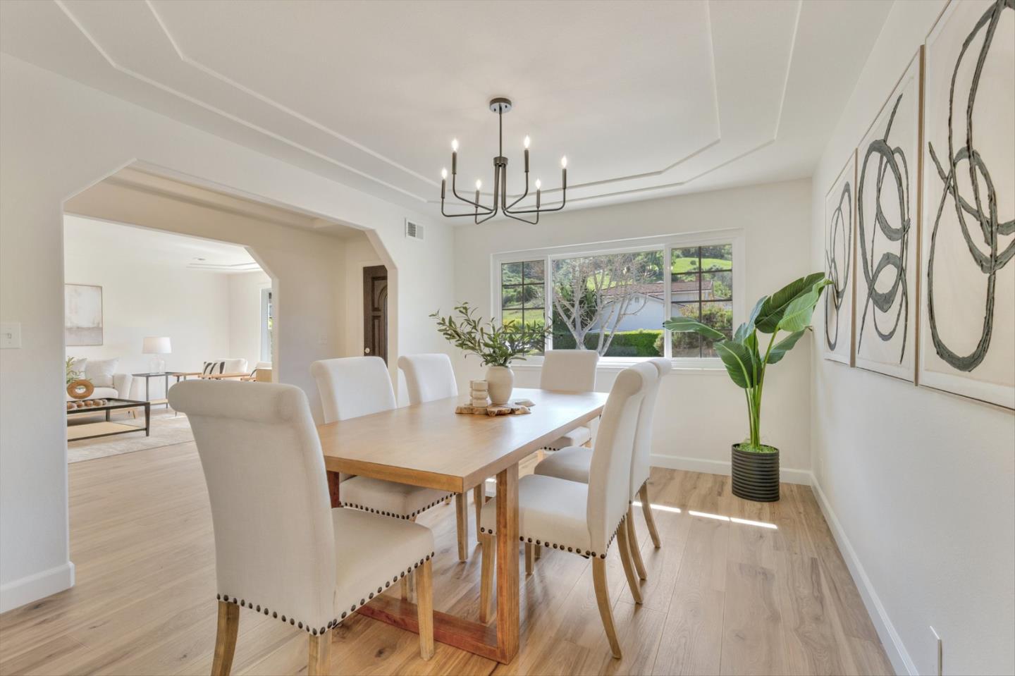 Detail Gallery Image 14 of 41 For 831 Colleen Dr, San Jose,  CA 95123 - 4 Beds | 2 Baths