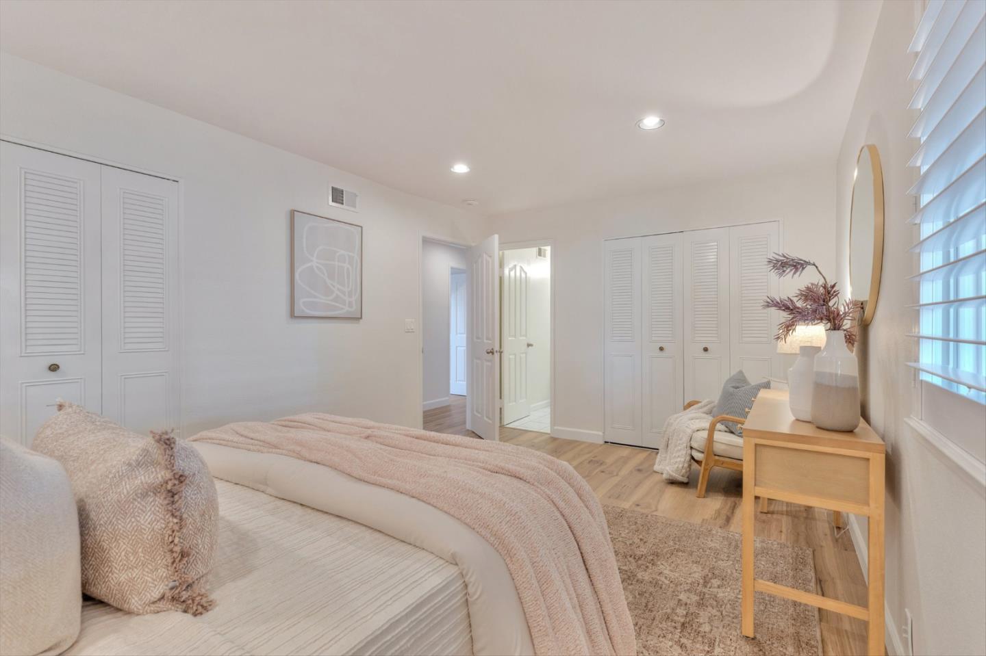 Detail Gallery Image 25 of 41 For 831 Colleen Dr, San Jose,  CA 95123 - 4 Beds | 2 Baths