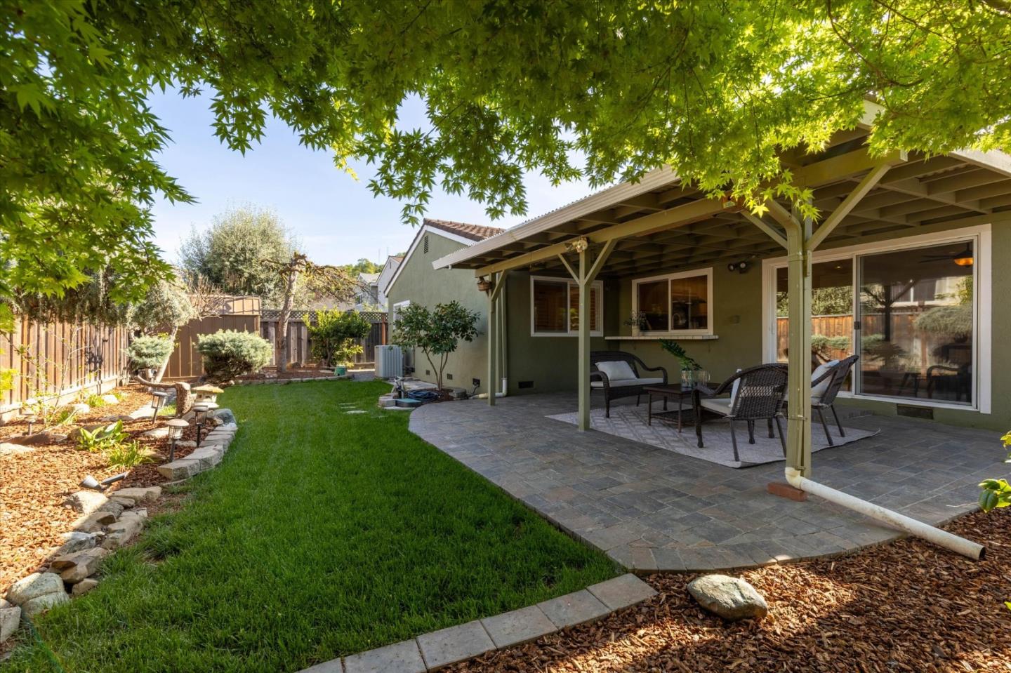 Detail Gallery Image 36 of 41 For 831 Colleen Dr, San Jose,  CA 95123 - 4 Beds | 2 Baths