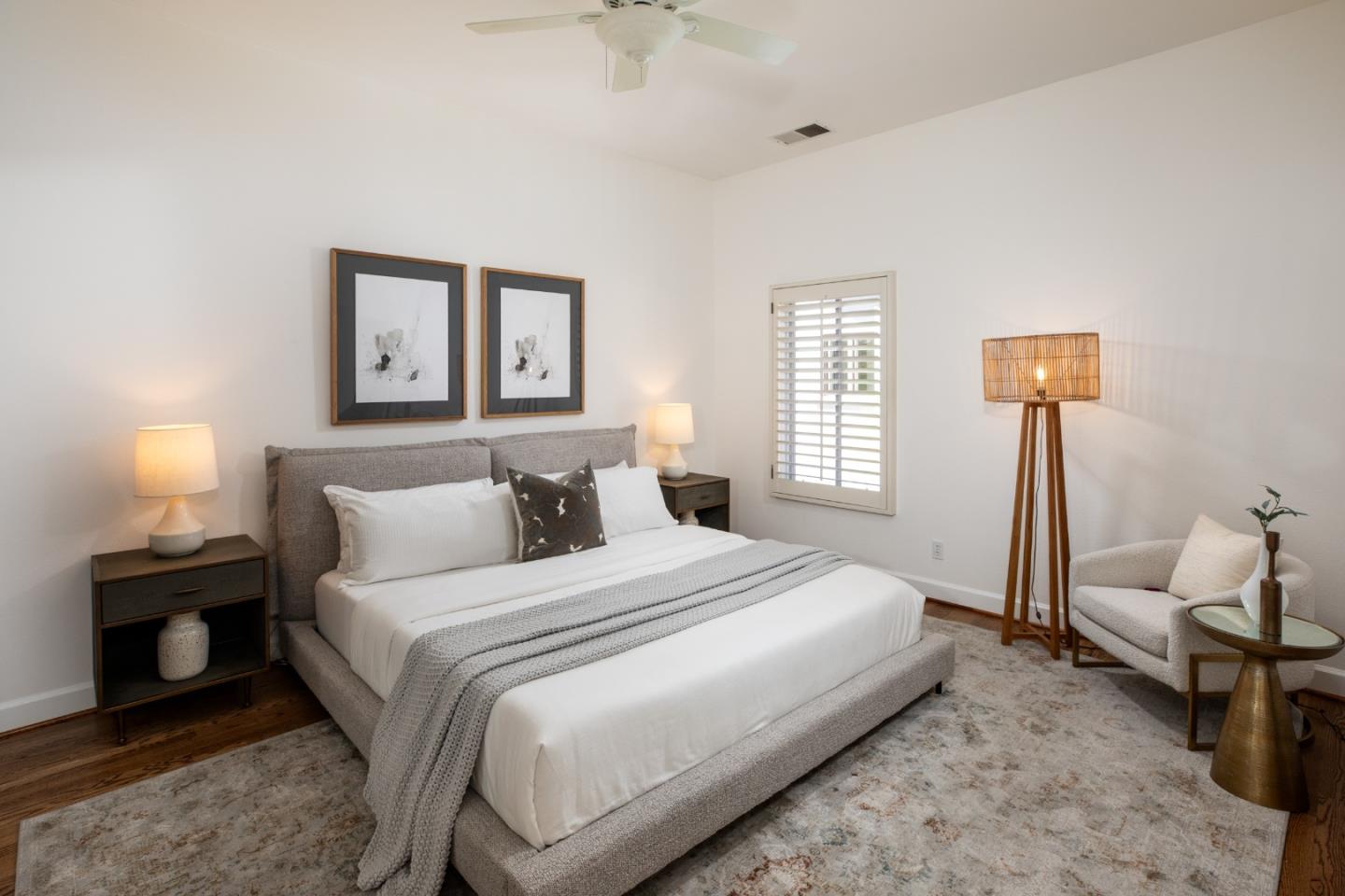 Detail Gallery Image 16 of 29 For 1331 Hoover St, Menlo Park,  CA 94025 - 3 Beds | 2/1 Baths