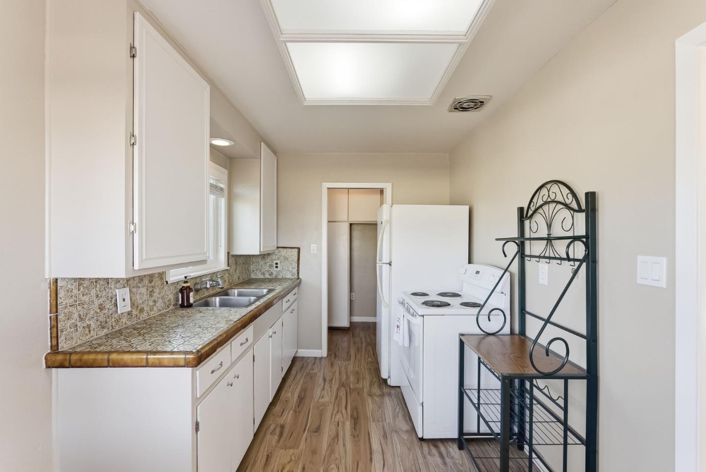 Detail Gallery Image 15 of 31 For 9 Nona Ave, Freedom,  CA 95019 - 3 Beds | 2 Baths