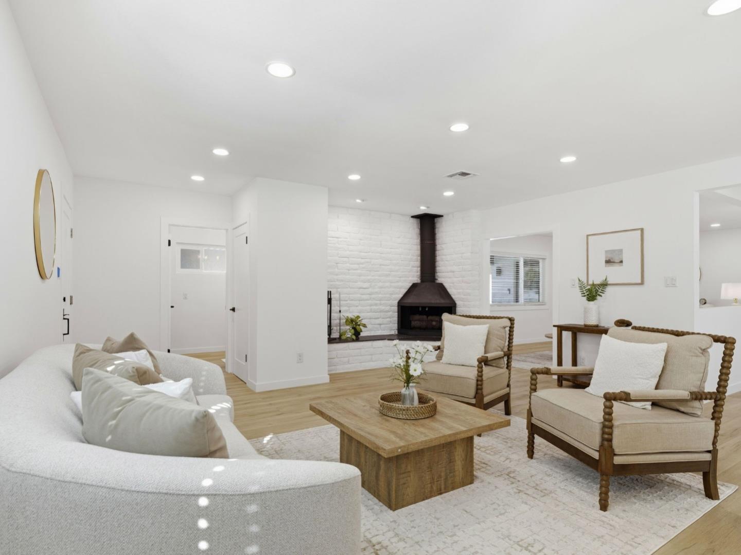 Detail Gallery Image 10 of 25 For 8446 Penfield Ave, Canoga Park,  CA 91306 - 3 Beds | 2 Baths