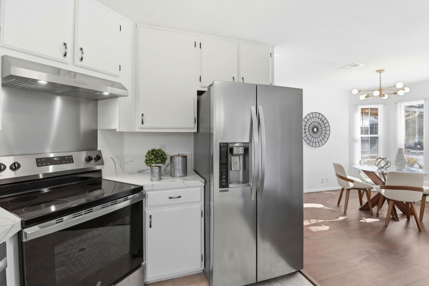 Detail Gallery Image 14 of 37 For 1527 Hawser Ln, Half Moon Bay,  CA 94019 - 3 Beds | 2 Baths