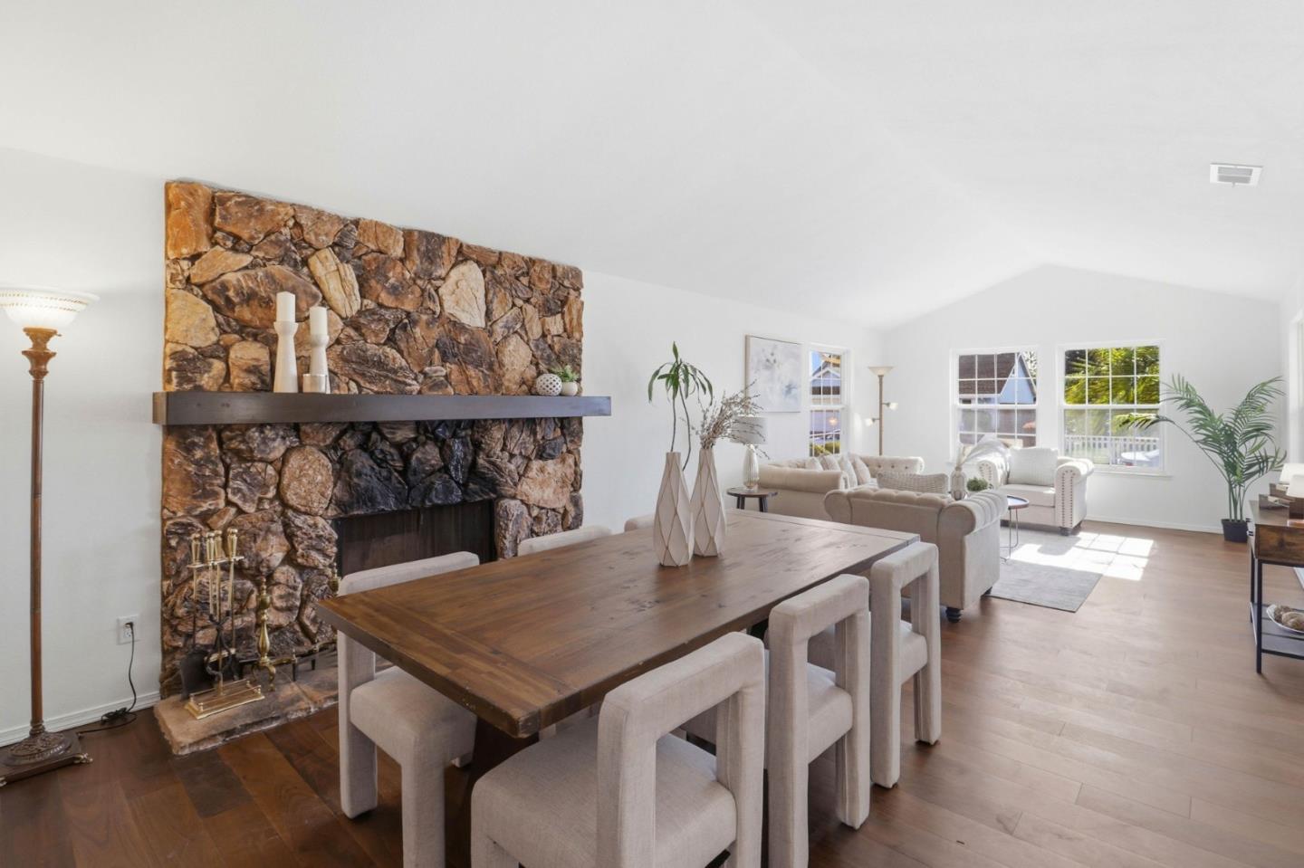 Detail Gallery Image 17 of 37 For 1527 Hawser Ln, Half Moon Bay,  CA 94019 - 3 Beds | 2 Baths