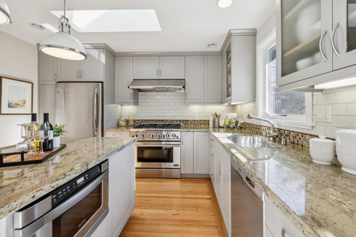 Detail Gallery Image 12 of 37 For 3612 Santiago St, San Mateo,  CA 94403 - 3 Beds | 2 Baths