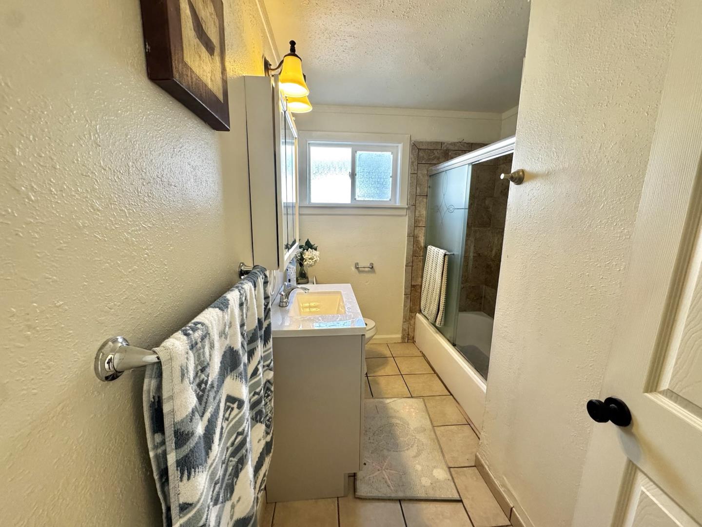 Detail Gallery Image 17 of 27 For 1117 Madera Ave, Menlo Park,  CA 94025 - 3 Beds | 1 Baths