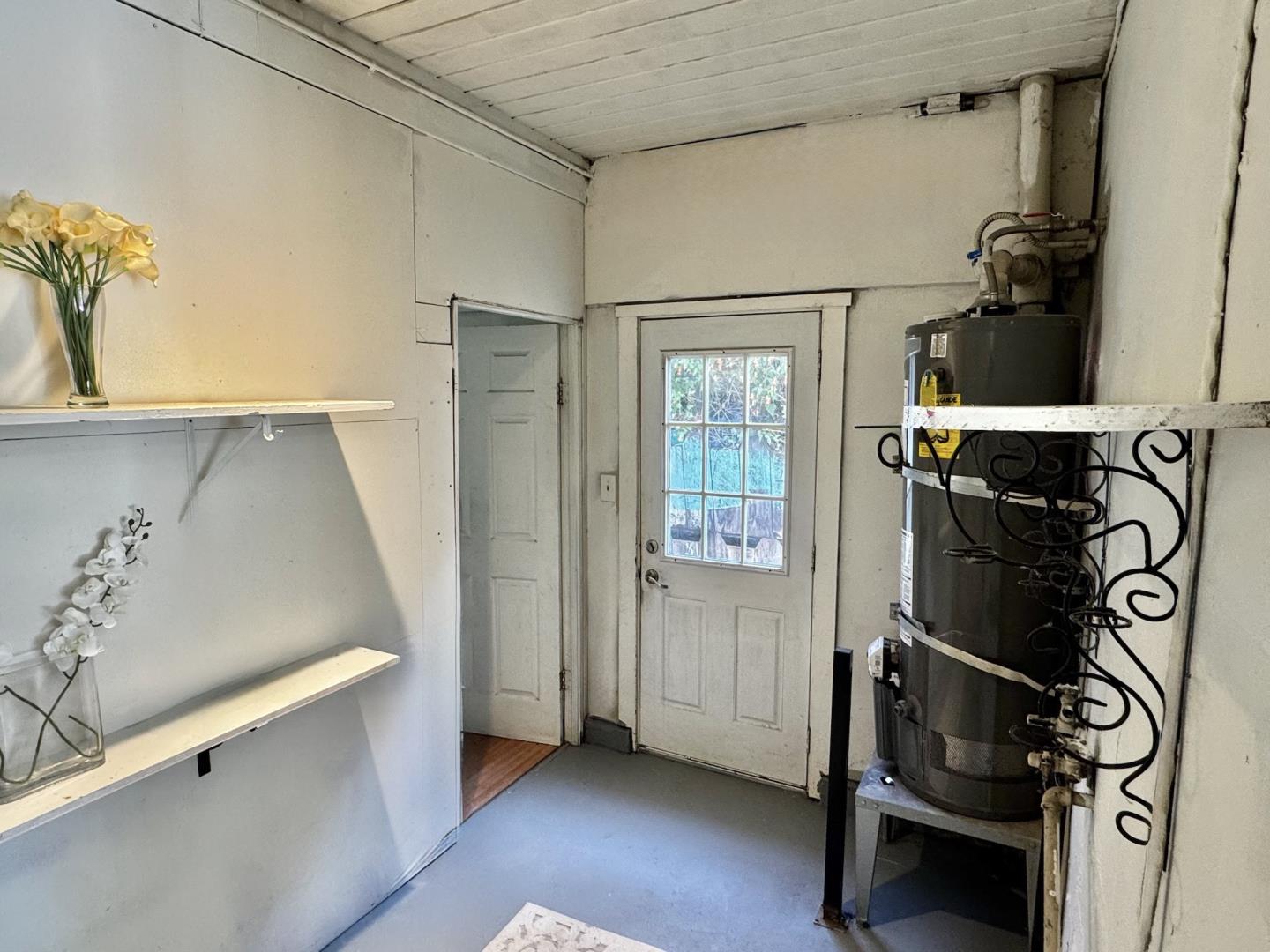 Detail Gallery Image 23 of 27 For 1117 Madera Ave, Menlo Park,  CA 94025 - 3 Beds | 1 Baths