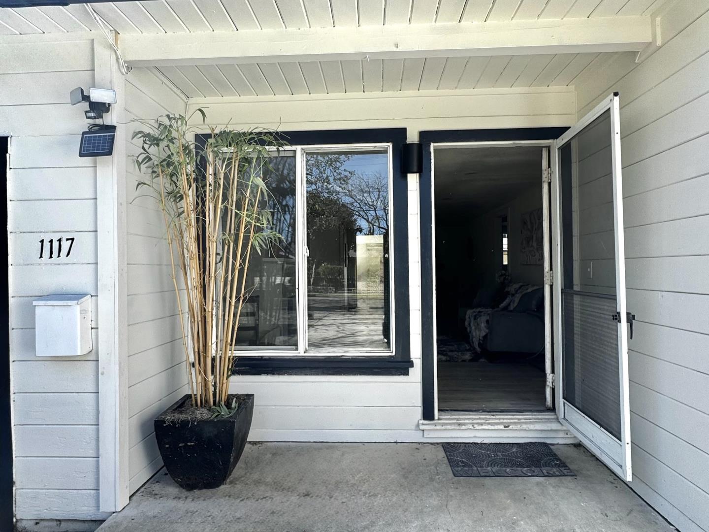 Detail Gallery Image 28 of 28 For 1117 Madera Ave, Menlo Park,  CA 94025 - 3 Beds | 1 Baths