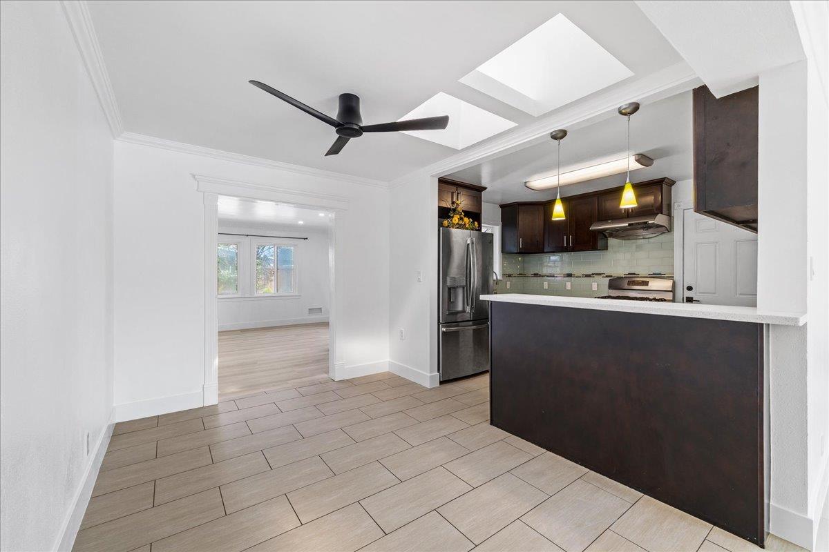 Detail Gallery Image 17 of 69 For 3817 Martin Dr, San Mateo,  CA 94403 - 3 Beds | 2 Baths