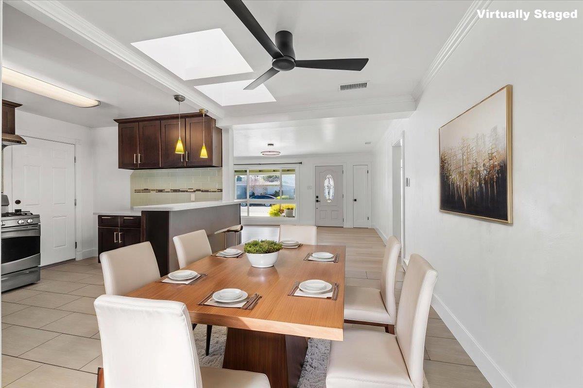 Detail Gallery Image 18 of 69 For 3817 Martin Dr, San Mateo,  CA 94403 - 3 Beds | 2 Baths