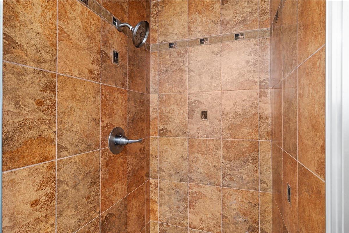 Detail Gallery Image 31 of 69 For 3817 Martin Dr, San Mateo,  CA 94403 - 3 Beds | 2 Baths