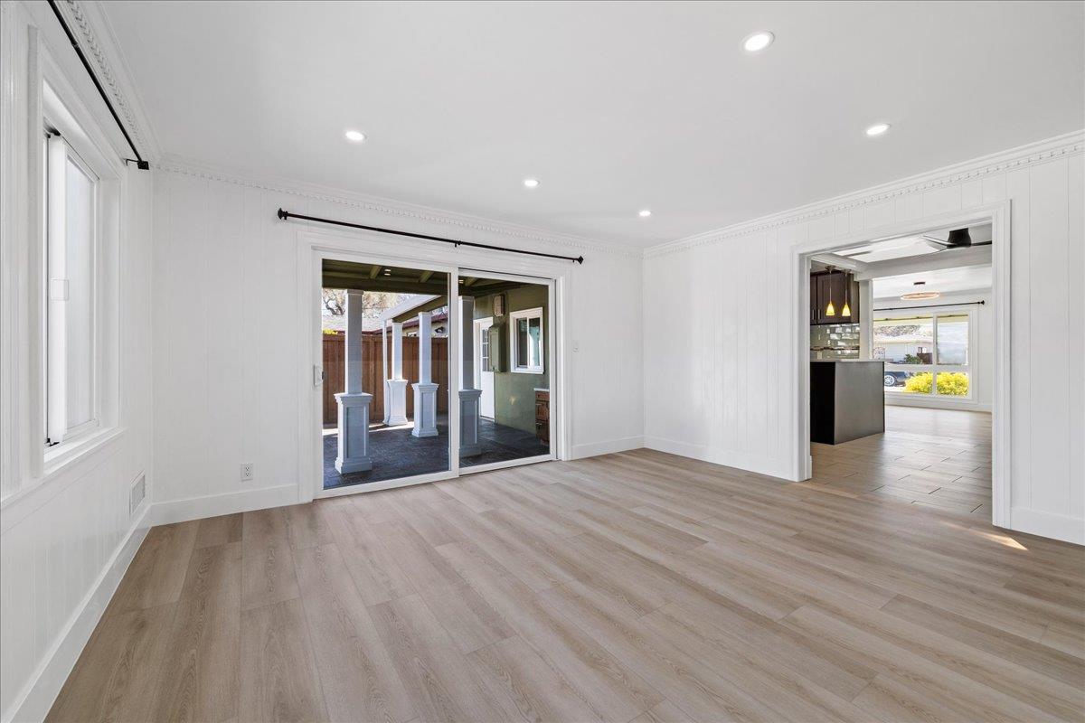 Detail Gallery Image 35 of 69 For 3817 Martin Dr, San Mateo,  CA 94403 - 3 Beds | 2 Baths