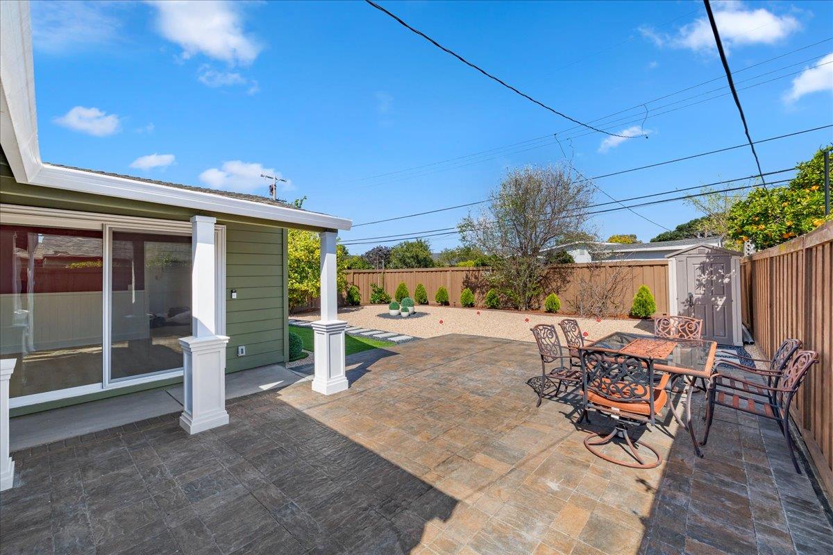 Detail Gallery Image 36 of 69 For 3817 Martin Dr, San Mateo,  CA 94403 - 3 Beds | 2 Baths