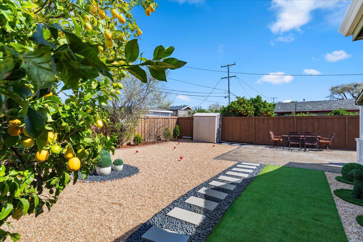 Detail Gallery Image 45 of 69 For 3817 Martin Dr, San Mateo,  CA 94403 - 3 Beds | 2 Baths