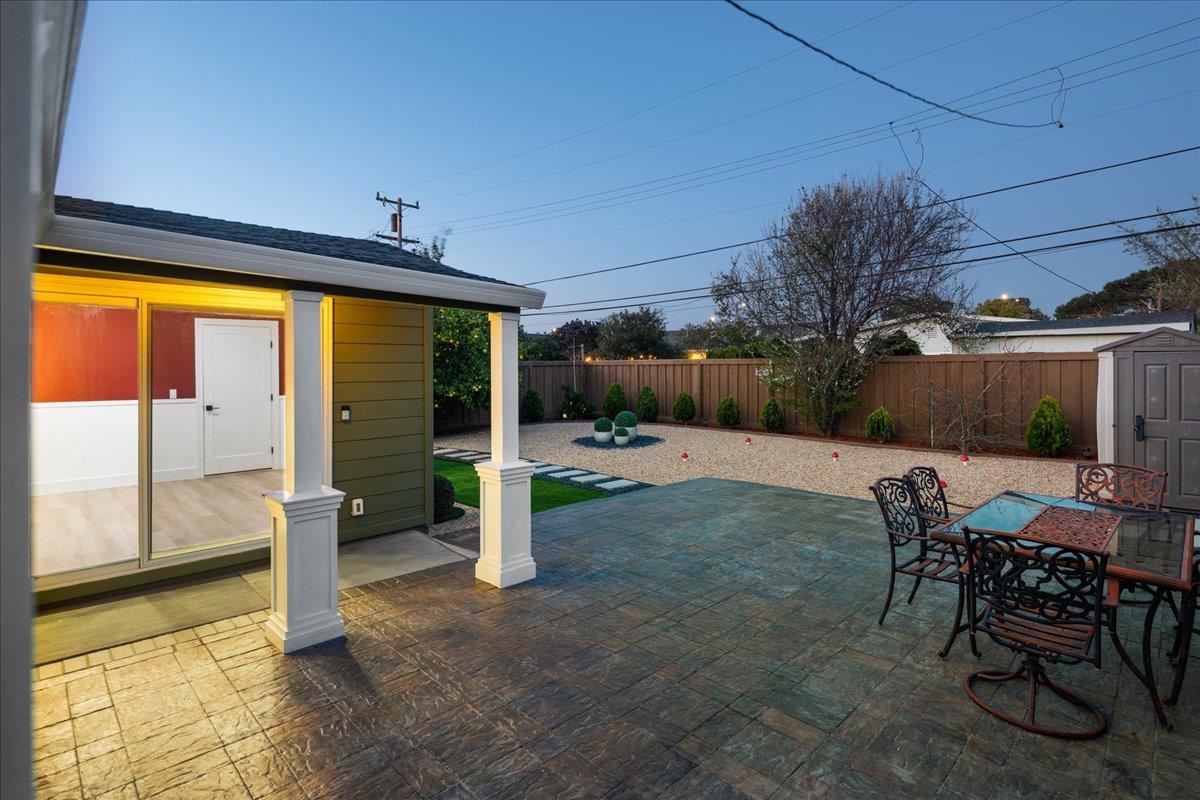 Detail Gallery Image 51 of 69 For 3817 Martin Dr, San Mateo,  CA 94403 - 3 Beds | 2 Baths