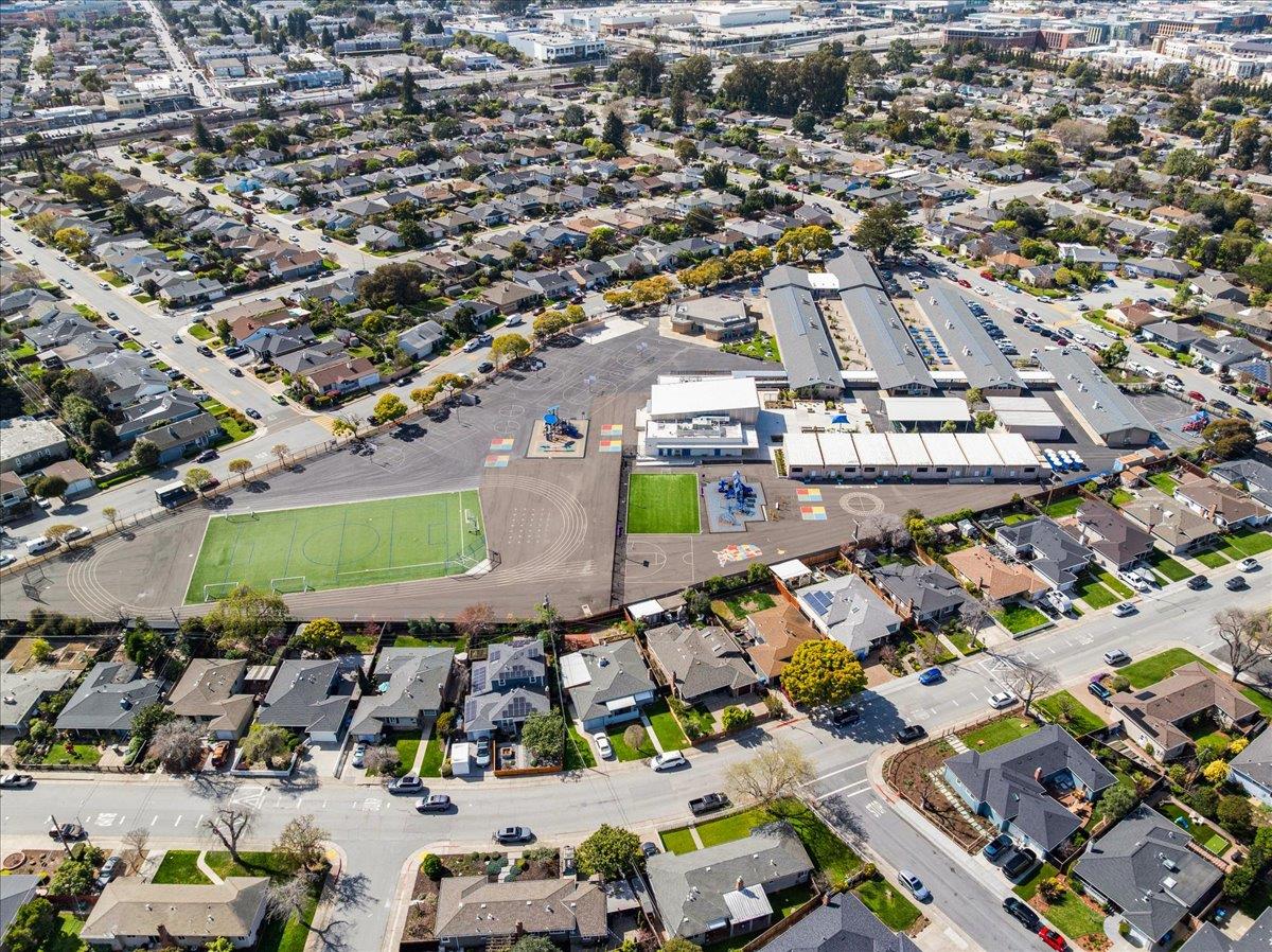 Detail Gallery Image 57 of 69 For 3817 Martin Dr, San Mateo,  CA 94403 - 3 Beds | 2 Baths