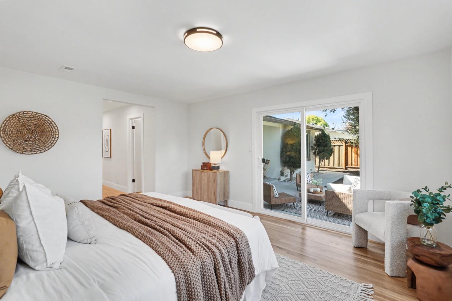 Detail Gallery Image 24 of 58 For 1155 London Ave, Sunnyvale,  CA 94087 - 5 Beds | 3 Baths