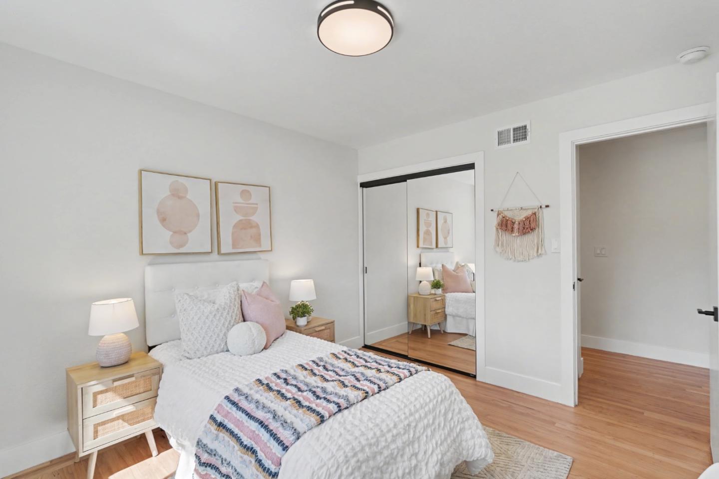 Detail Gallery Image 38 of 58 For 1155 London Ave, Sunnyvale,  CA 94087 - 5 Beds | 3 Baths