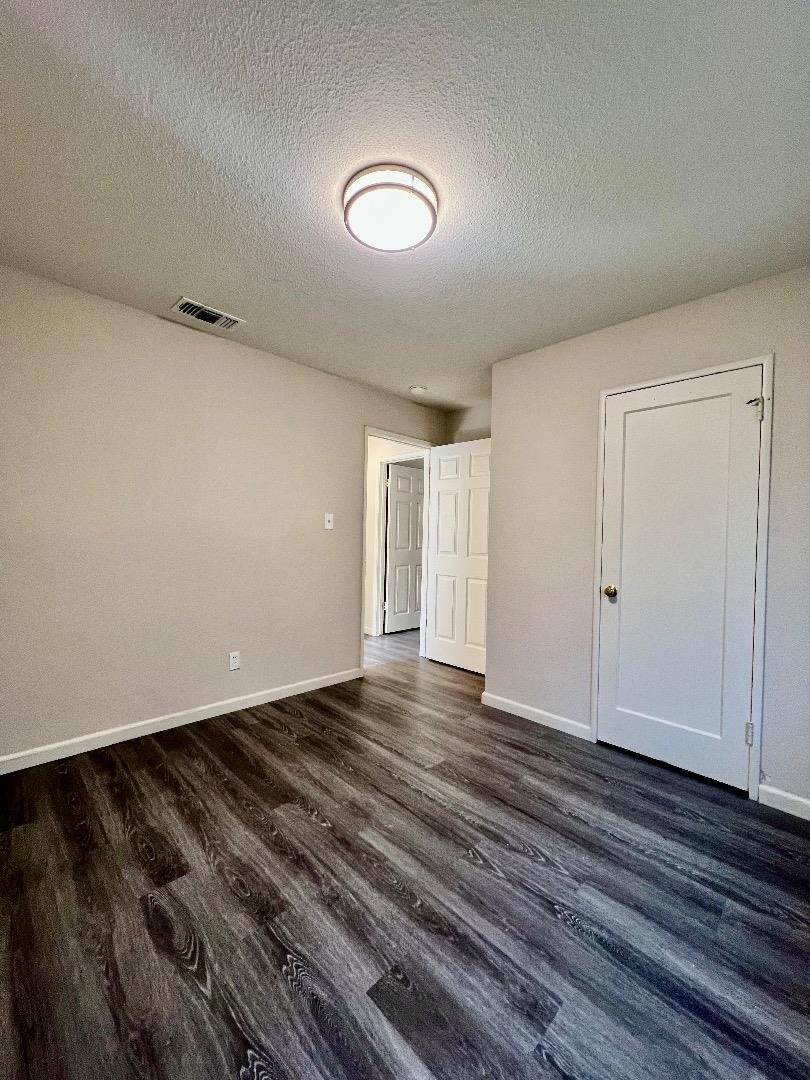 Detail Gallery Image 15 of 17 For 7330 25th Ave, Sacramento,  CA 95820 - – Beds | – Baths