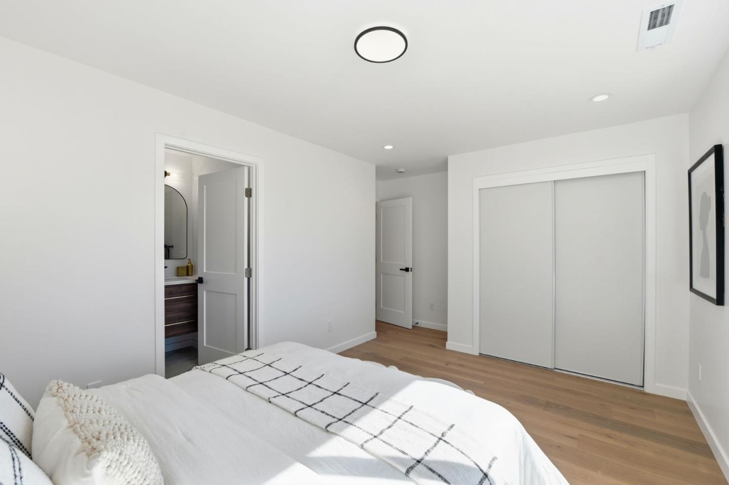 Detail Gallery Image 23 of 59 For 1412 Antonio Ln, San Jose,  CA 95117 - 4 Beds | 4 Baths