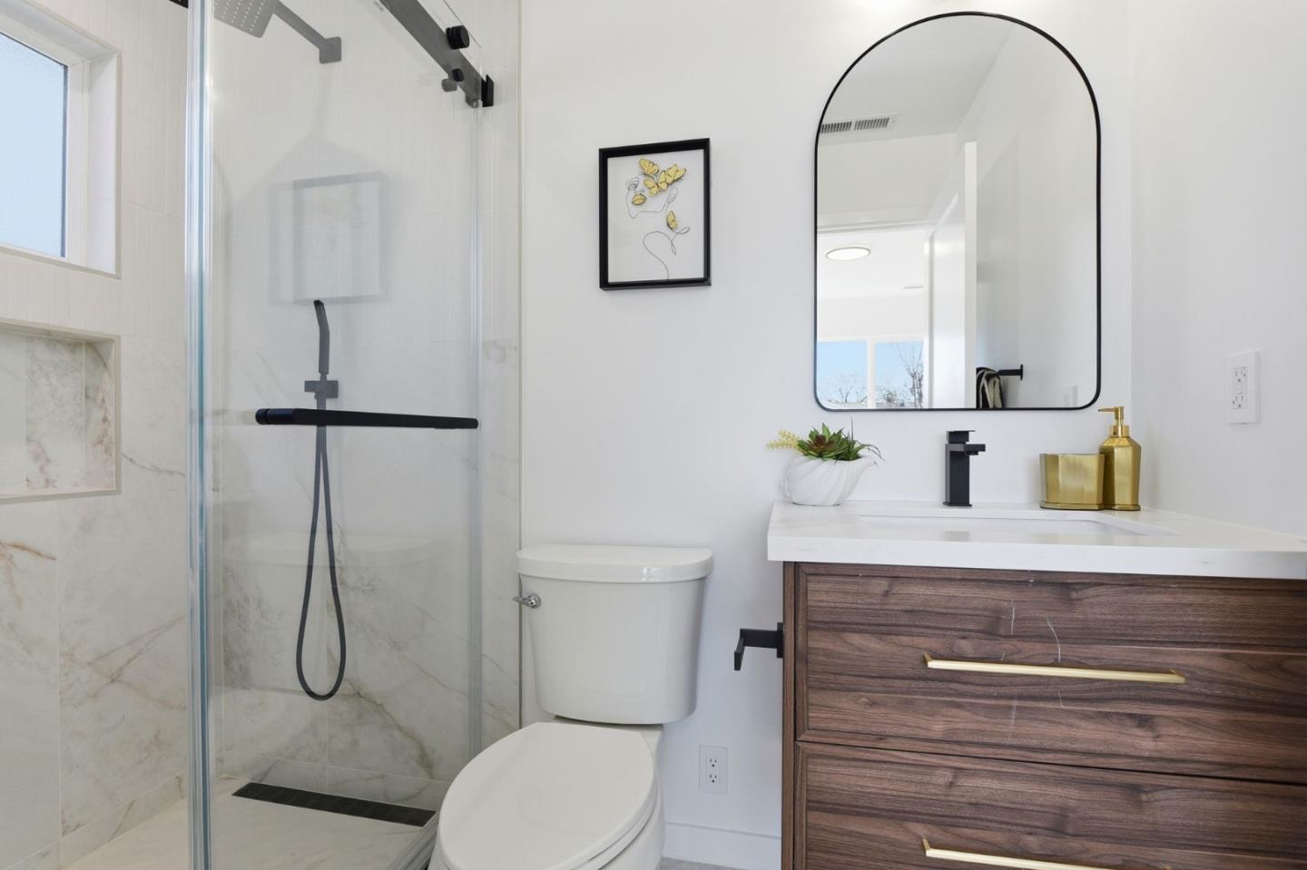 Detail Gallery Image 25 of 59 For 1412 Antonio Ln, San Jose,  CA 95117 - 4 Beds | 4 Baths