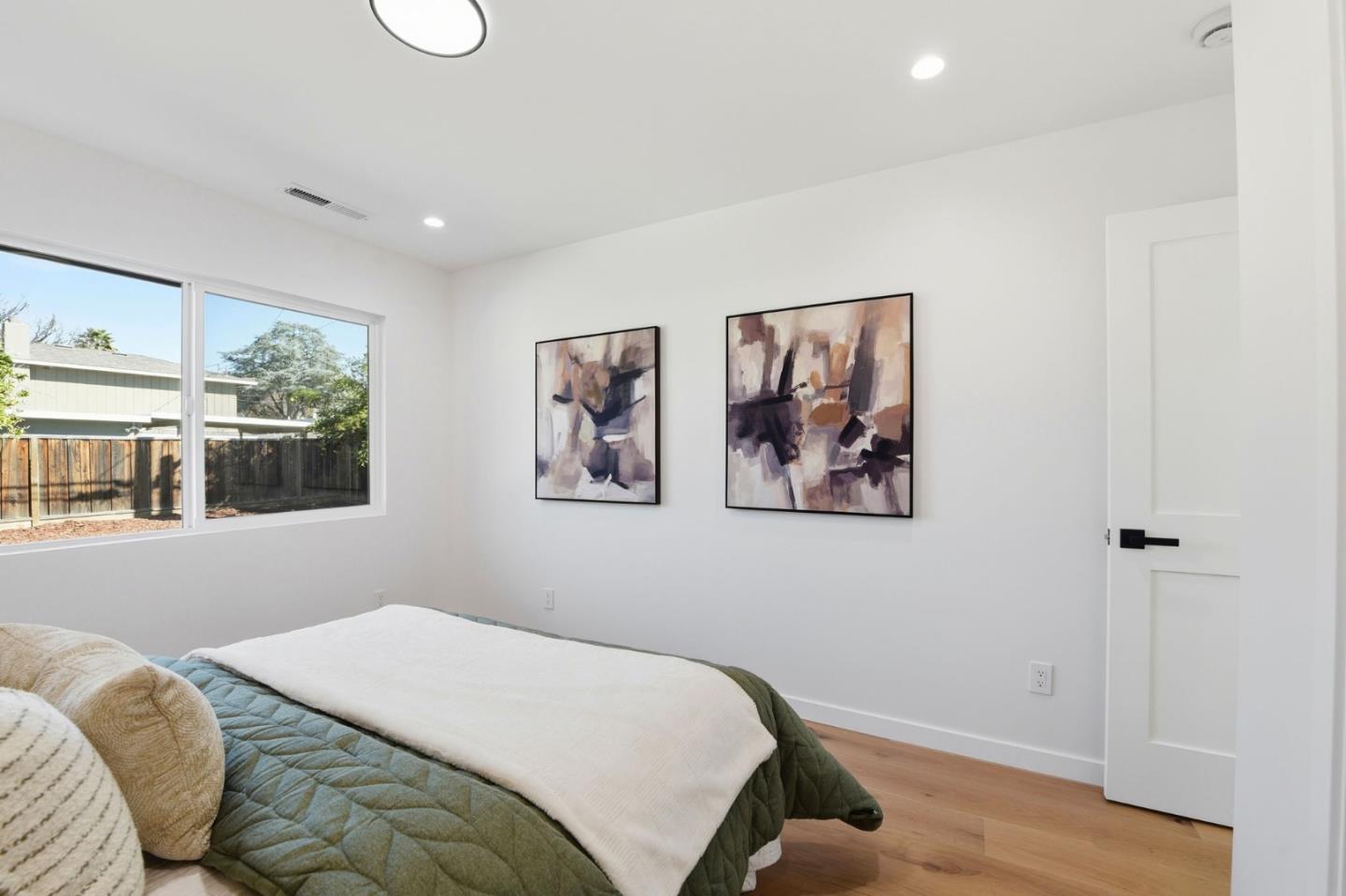 Detail Gallery Image 29 of 59 For 1412 Antonio Ln, San Jose,  CA 95117 - 4 Beds | 4 Baths