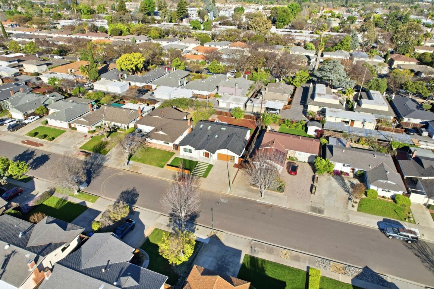 Detail Gallery Image 46 of 59 For 1412 Antonio Ln, San Jose,  CA 95117 - 4 Beds | 4 Baths