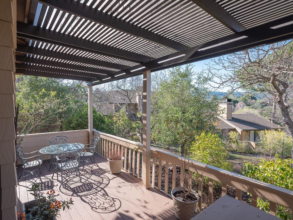 Detail Gallery Image 30 of 37 For 11 Susan Gale Ct, Menlo Park,  CA 94025 - 3 Beds | 2/1 Baths