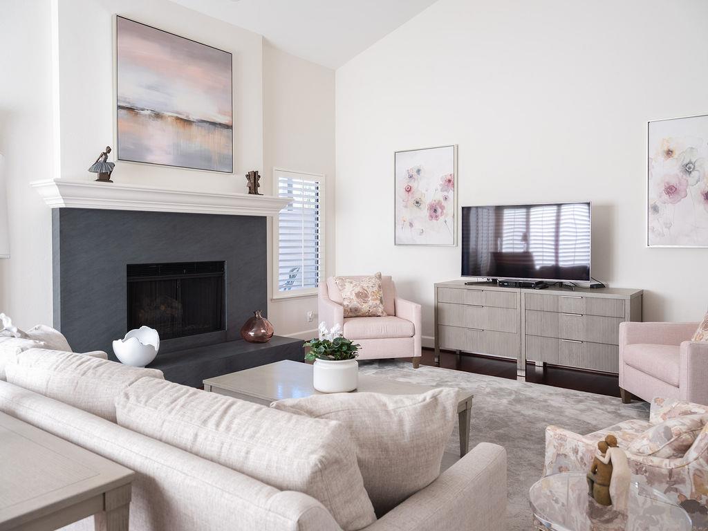 Detail Gallery Image 5 of 37 For 11 Susan Gale Ct, Menlo Park,  CA 94025 - 3 Beds | 2/1 Baths