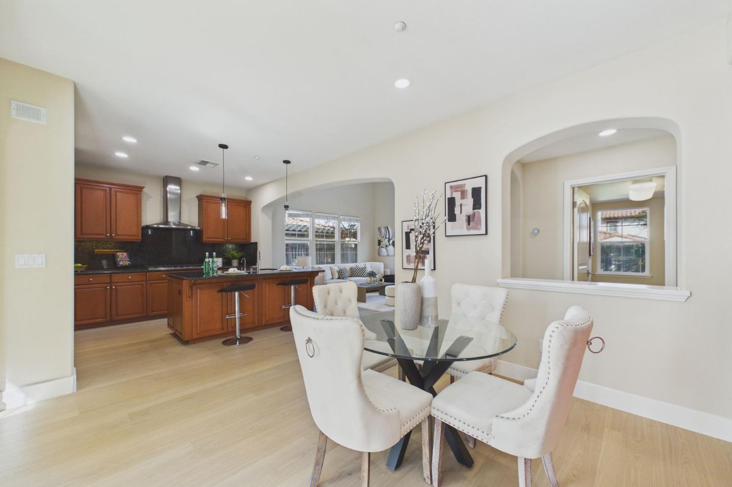 Detail Gallery Image 20 of 94 For 7656 Hackett Dr, Gilroy,  CA 95020 - 4 Beds | 3 Baths