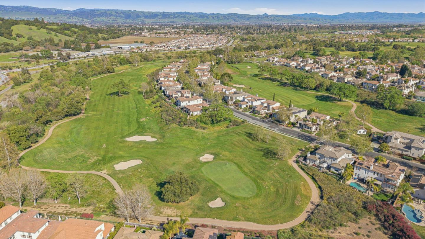 Detail Gallery Image 92 of 94 For 7656 Hackett Dr, Gilroy,  CA 95020 - 4 Beds | 3 Baths