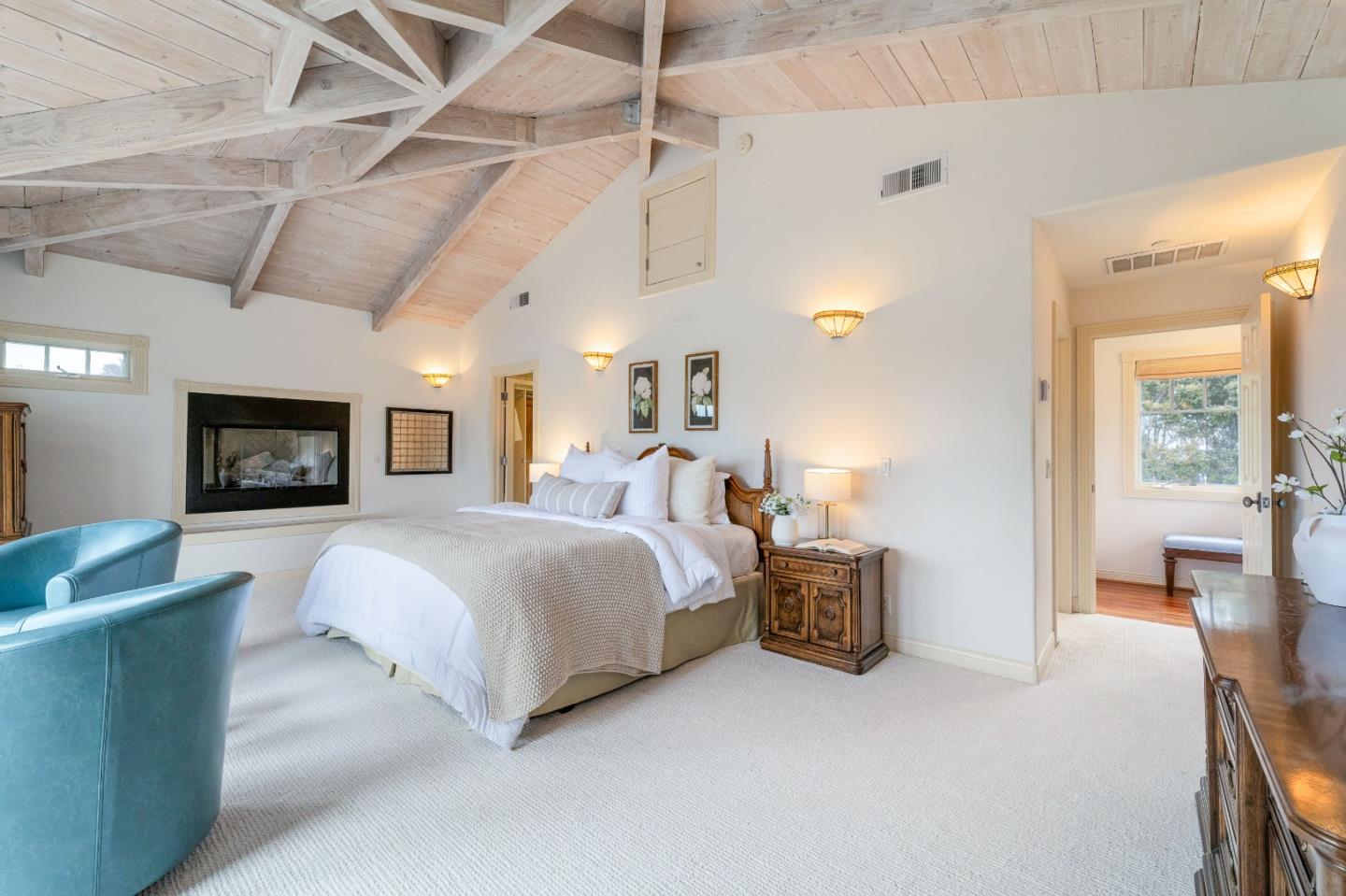 Detail Gallery Image 22 of 40 For 3035 Sherman Rd, Pebble Beach,  CA 93953 - 4 Beds | 2/1 Baths