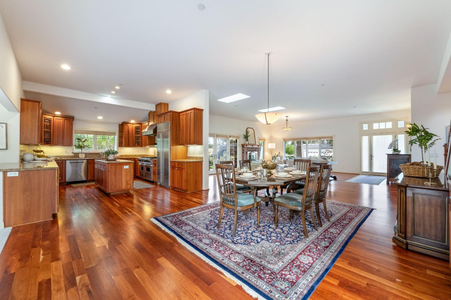 Detail Gallery Image 9 of 40 For 3035 Sherman Rd, Pebble Beach,  CA 93953 - 4 Beds | 2/1 Baths