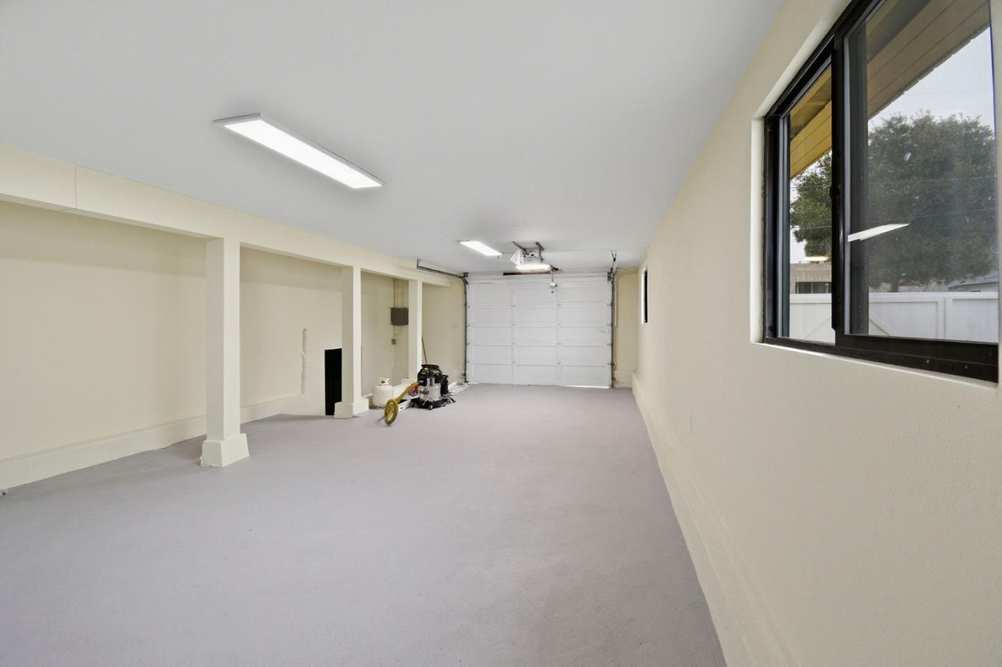 Detail Gallery Image 26 of 31 For 1236 Portland, Albany,  CA 94706 - 4 Beds | 2 Baths