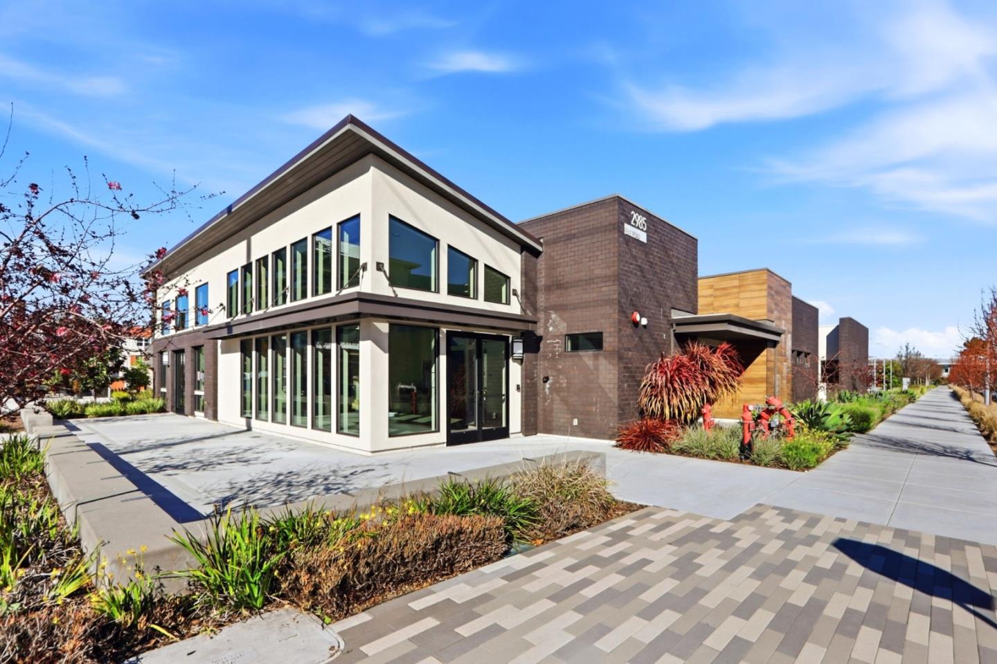 Detail Gallery Image 3 of 60 For 3390 Eichers Pl #102,  Santa Clara,  CA 95051 - 3 Beds | 2/1 Baths