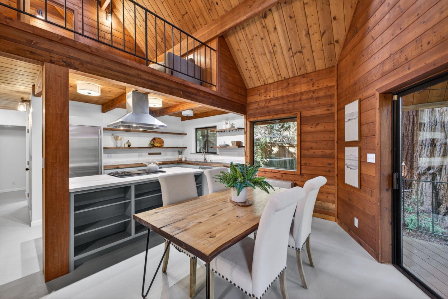 Detail Gallery Image 10 of 62 For 15194 Big Basin Way, Boulder Creek,  CA 95006 - 4 Beds | 3 Baths