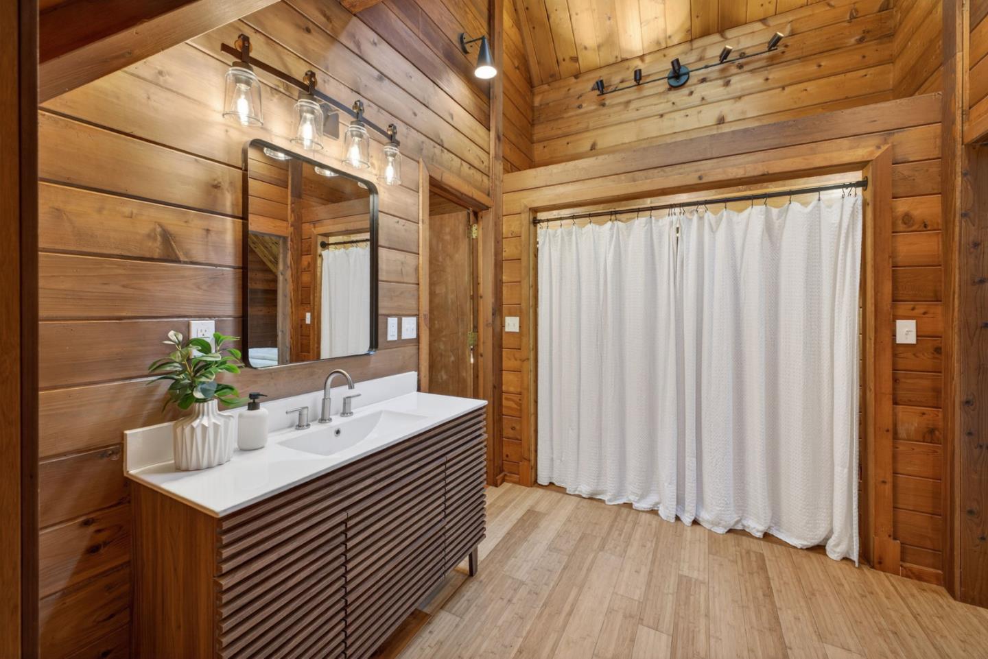 Detail Gallery Image 26 of 62 For 15194 Big Basin Way, Boulder Creek,  CA 95006 - 4 Beds | 3 Baths