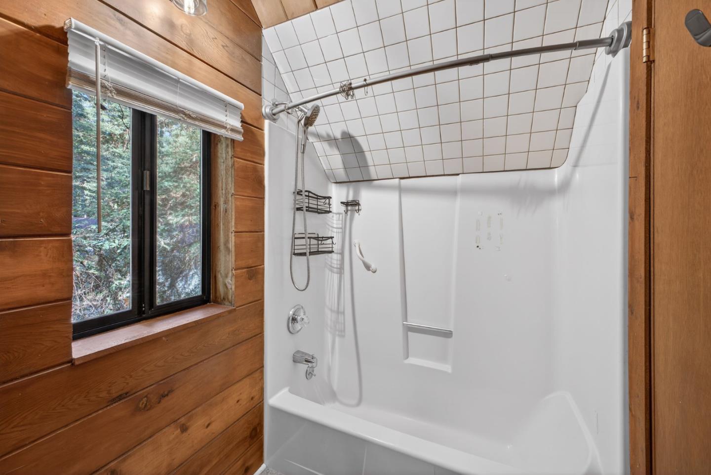 Detail Gallery Image 27 of 62 For 15194 Big Basin Way, Boulder Creek,  CA 95006 - 4 Beds | 3 Baths