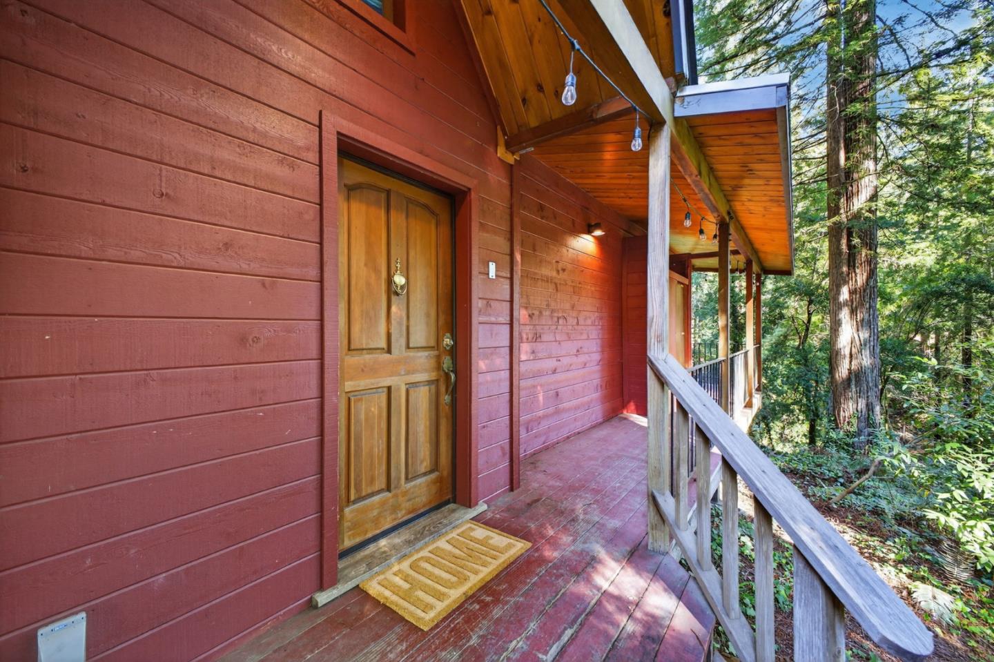 Detail Gallery Image 4 of 62 For 15194 Big Basin Way, Boulder Creek,  CA 95006 - 4 Beds | 3 Baths