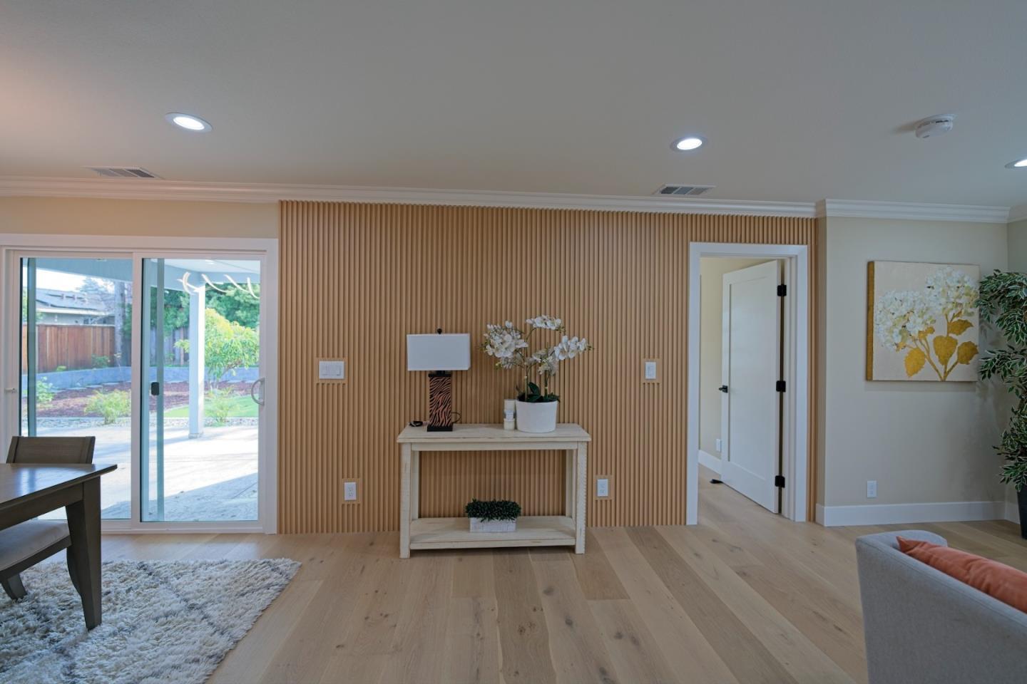 Detail Gallery Image 20 of 41 For 922 Iris Ave, Sunnyvale,  CA 94086 - 4 Beds | 3 Baths