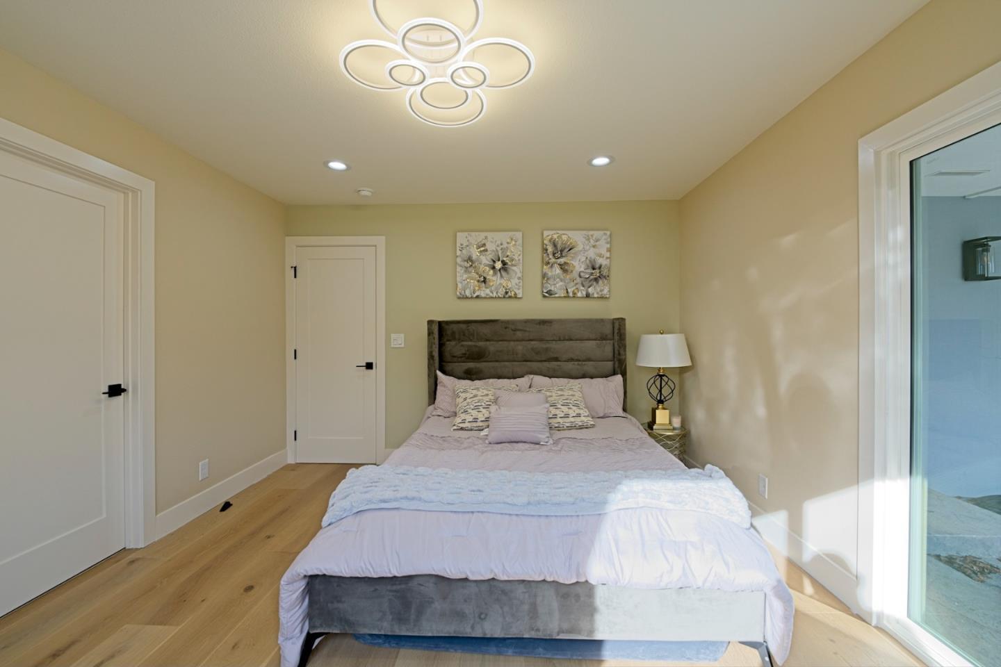 Detail Gallery Image 35 of 41 For 922 Iris Ave, Sunnyvale,  CA 94086 - 4 Beds | 3 Baths