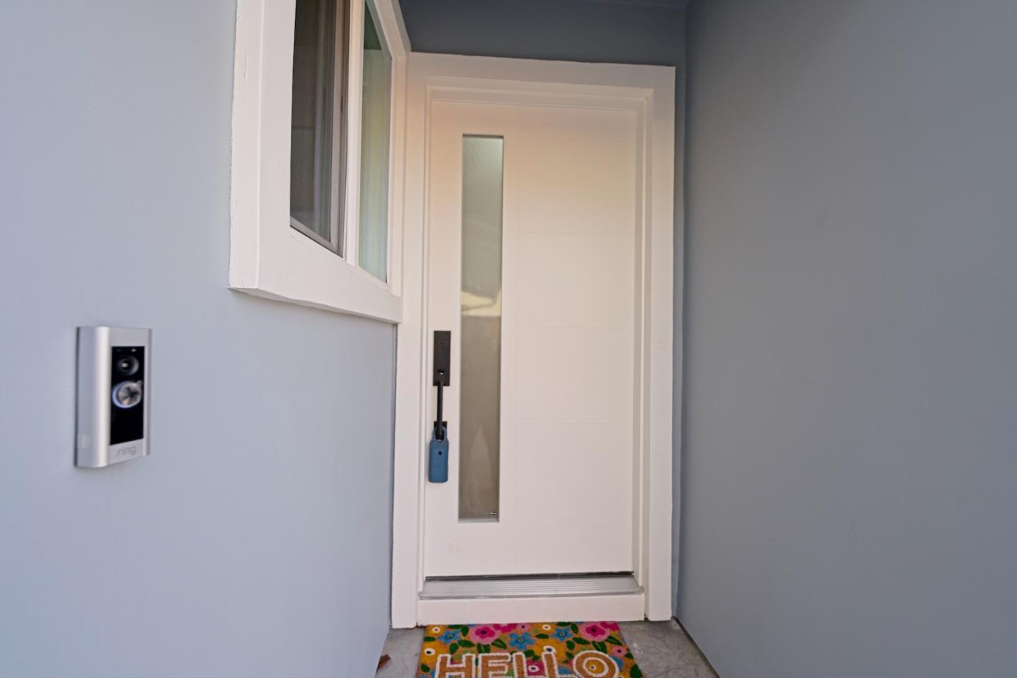 Detail Gallery Image 5 of 41 For 922 Iris Ave, Sunnyvale,  CA 94086 - 4 Beds | 3 Baths