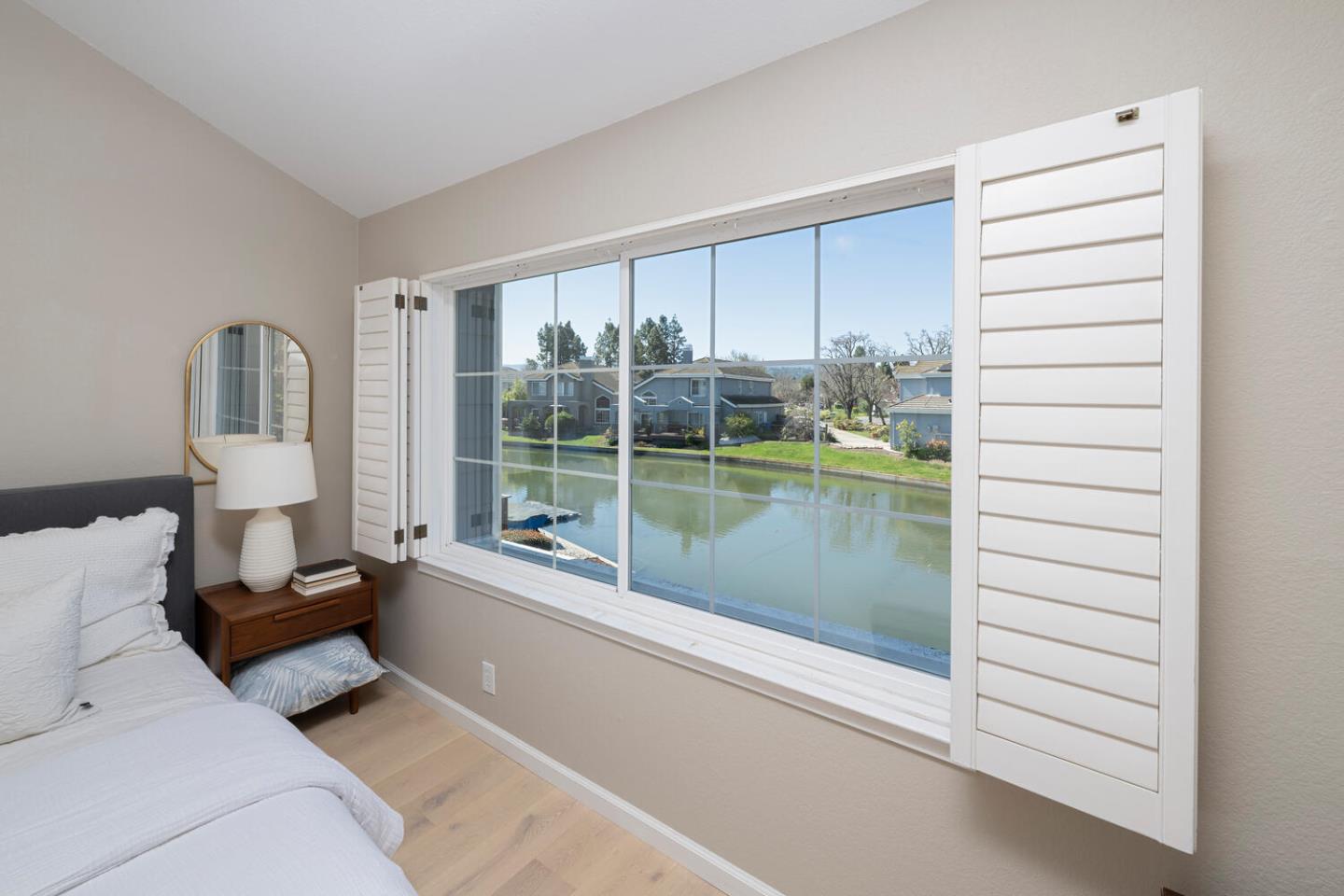 Detail Gallery Image 40 of 67 For 716 Newport Cir, Redwood City,  CA 94065 - 3 Beds | 2/1 Baths