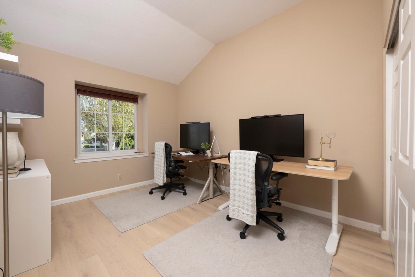 Detail Gallery Image 45 of 67 For 716 Newport Cir, Redwood City,  CA 94065 - 3 Beds | 2/1 Baths