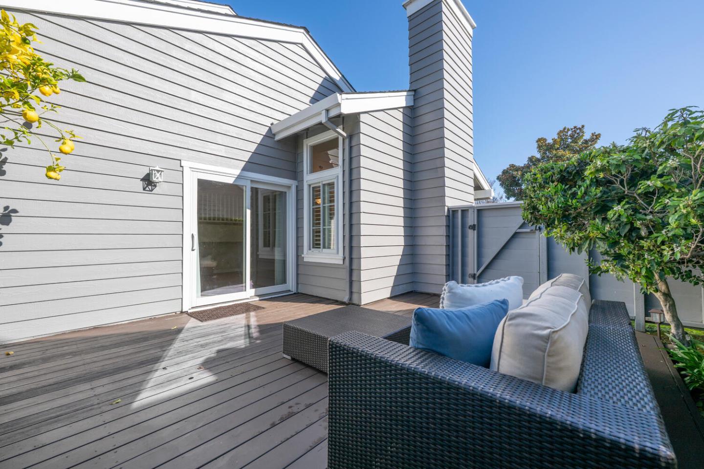 Detail Gallery Image 48 of 67 For 716 Newport Cir, Redwood City,  CA 94065 - 3 Beds | 2/1 Baths